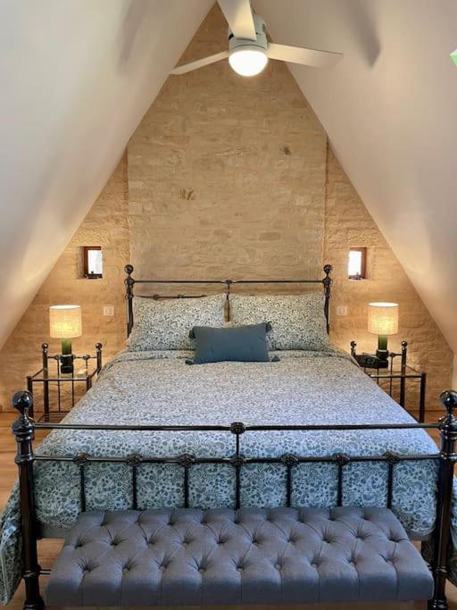 Charming 19Th Century Farmhouse With Pool Витрак Екстериор снимка